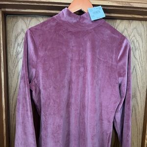 Women’s American Eagle turtle neck Bodysuit